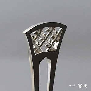 花十字ラティスばち型